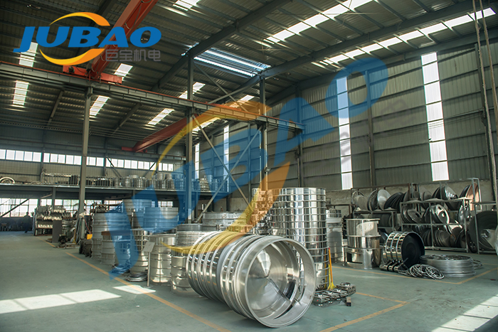 不銹鋼直線旋振篩生產(chǎn)車間 不銹鋼直線旋振篩